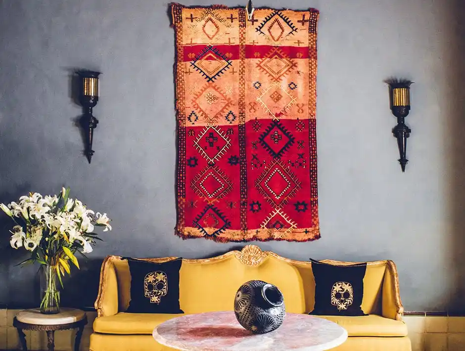 استفاده از قالیچه‌های قدیمی| دکوراسیون داخلی شیراز 
