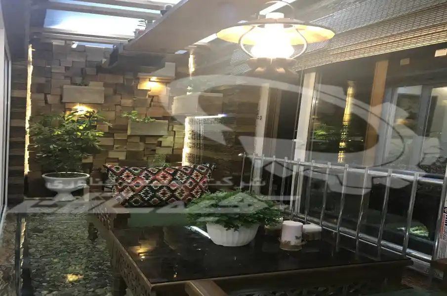  طراحی واجرای تراس سبز مدرن و شیک در شیراز