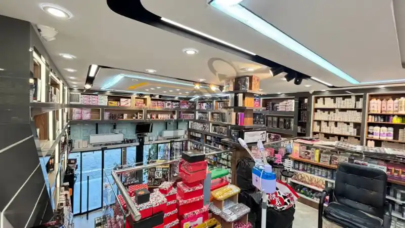 اجرای فروشگاه لوازم آرایشی در شیراز