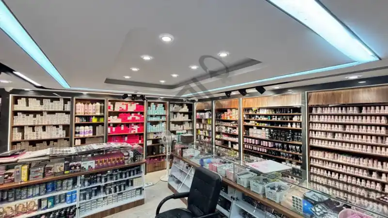 اجرای فروشگاه لوازم آرایشی در شیراز