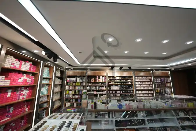 اجرای فروشگاه لوازم آرایشی در شیراز